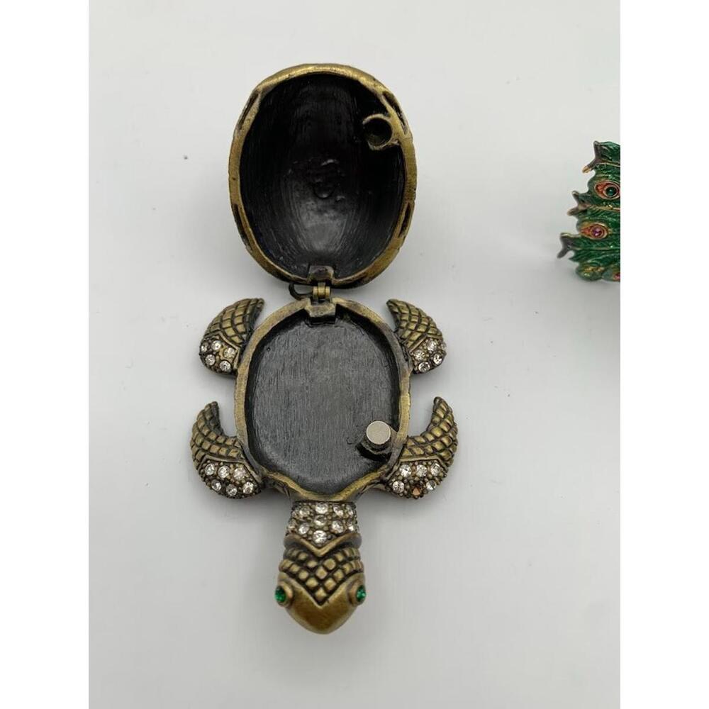 Peacock Bird and Turtle Jewelled Trinket Box - Enamelled - Picture 9 of 15